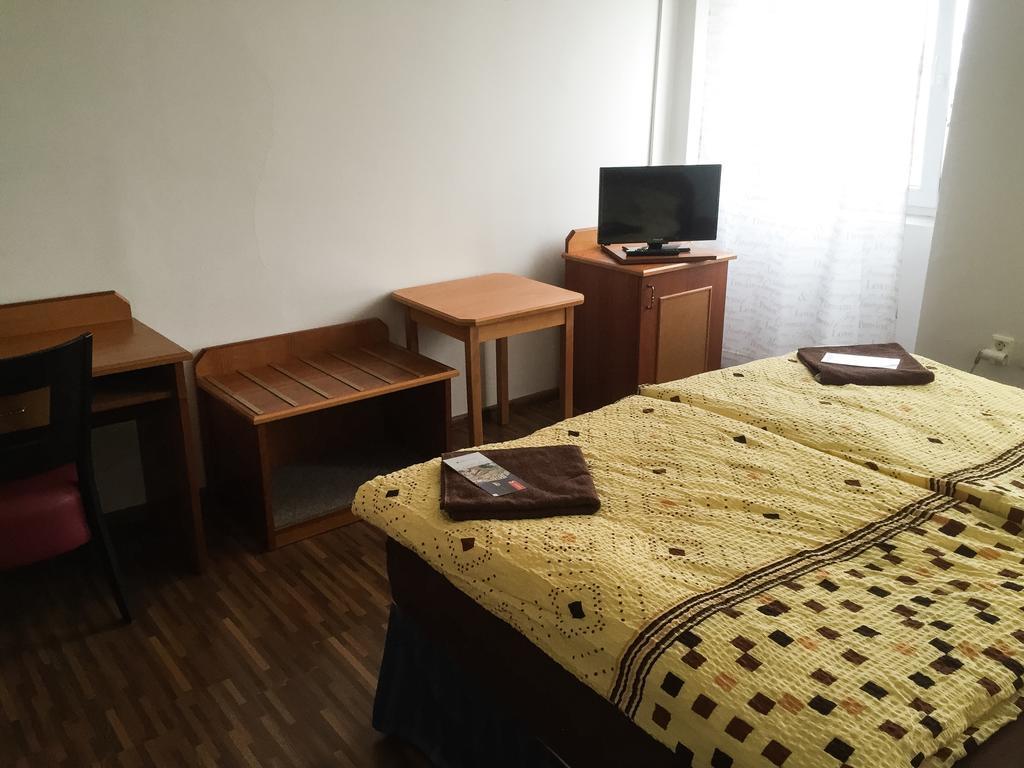 Ubytovna Statek Olomouc Luaran gambar