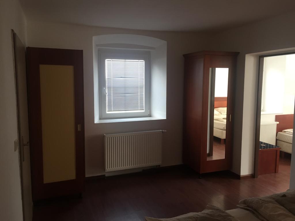 Ubytovna Statek Olomouc Luaran gambar