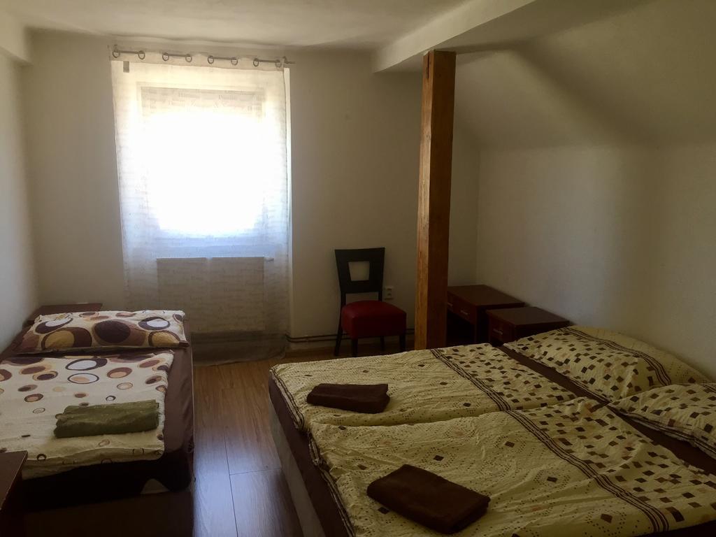Ubytovna Statek Olomouc Luaran gambar